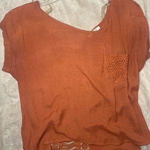 Super cute, chic, orange top from Forever 21! A timeless piece w/ gorgeous lace.
